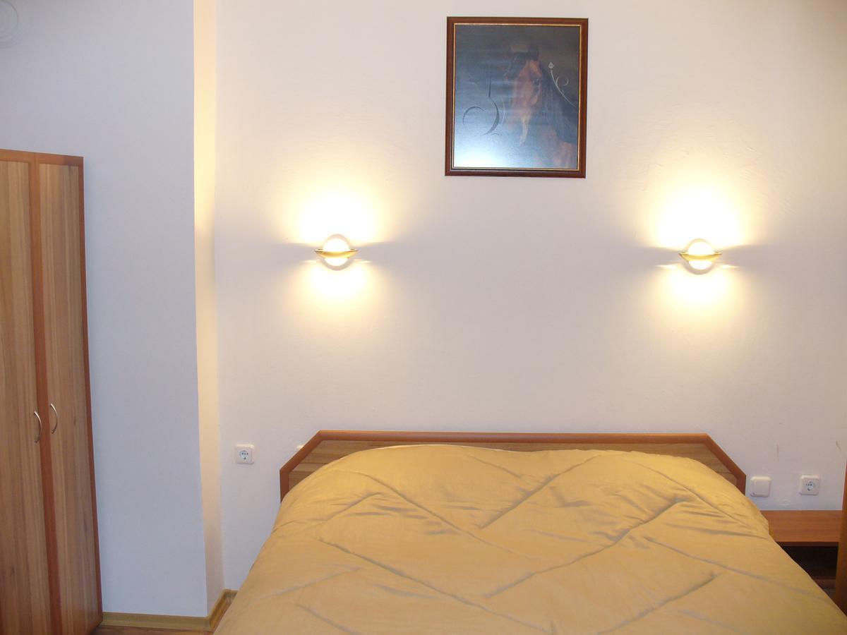 Guest House Alfa Daniel Balkanets  Esterno foto