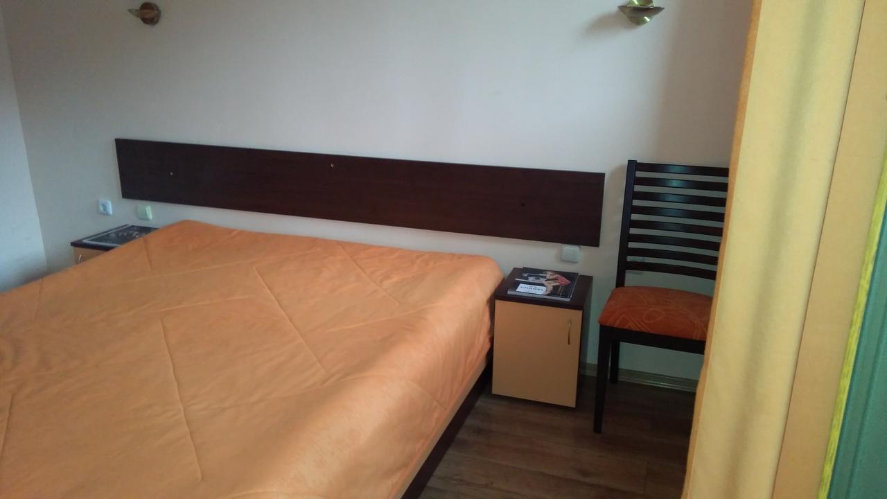 Guest House Alfa Daniel Balkanets  Esterno foto